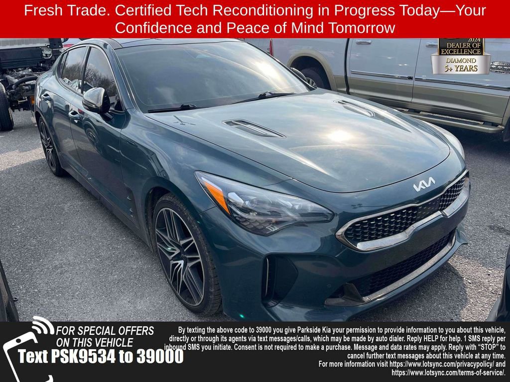 Used 2022 Kia Stinger GT2 image 1