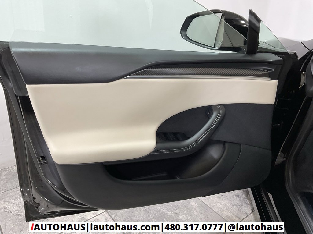 Used 2023 Tesla Model S Plaid image 45