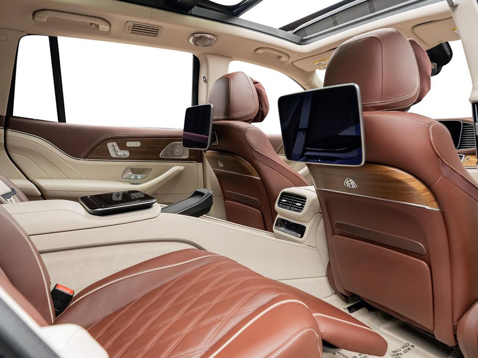 Used 2026 Mercedes-Benz Maybach GLS 600 4MATIC image 51