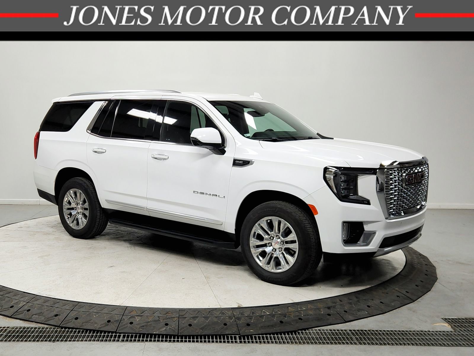 Used 2023 GMC Yukon Denali image 1