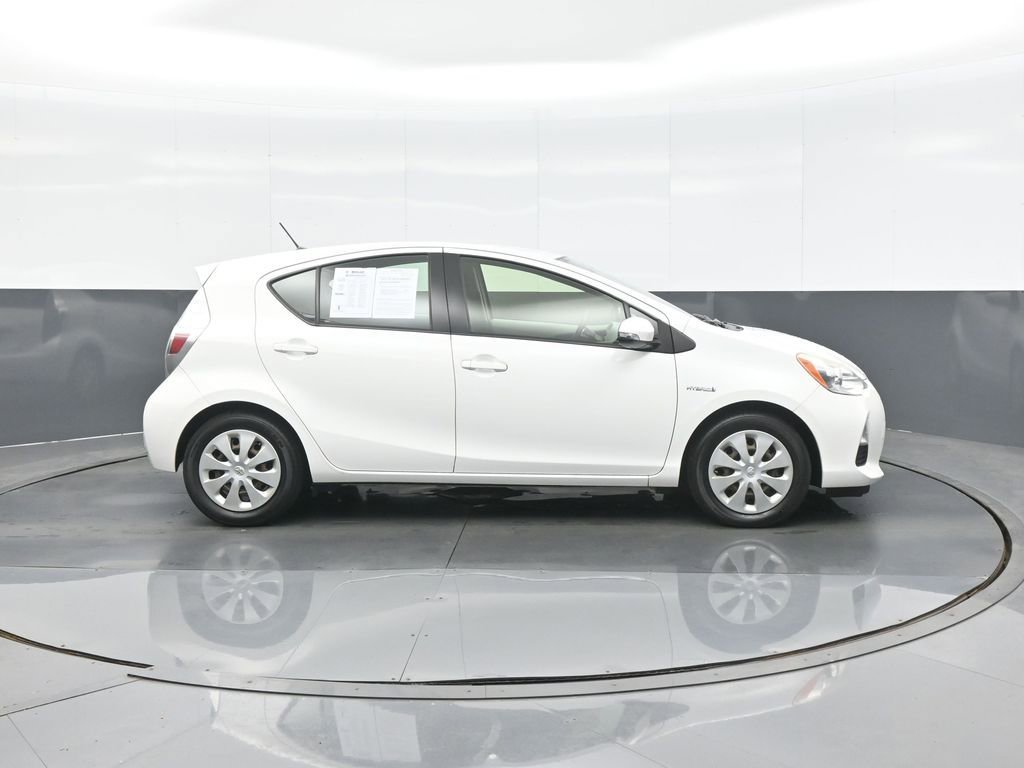 Used 2012 Toyota Prius C Two image 8