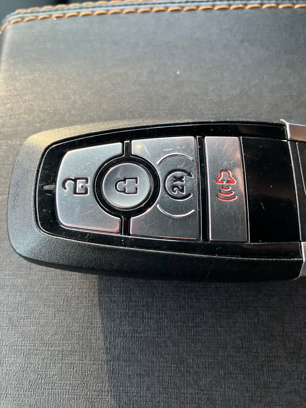 Used 2024 Ford Bronco Badlands image 37