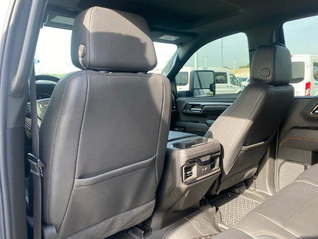Used 2024 GMC Sierra 2500 AT4 w/ AT4 Premium Plus Package AWD/4WD image 30