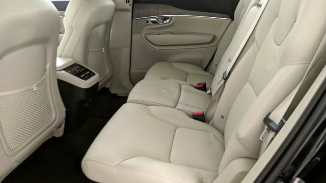 Used 2023 Volvo XC90 B5 Plus w/ Protection Package Premier AWD/4WD image 36