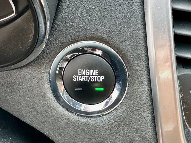 Used 2015 Chevrolet SS image 32