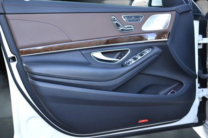 Used 2016 Mercedes-Benz S 550 4MATIC Sedan image 18