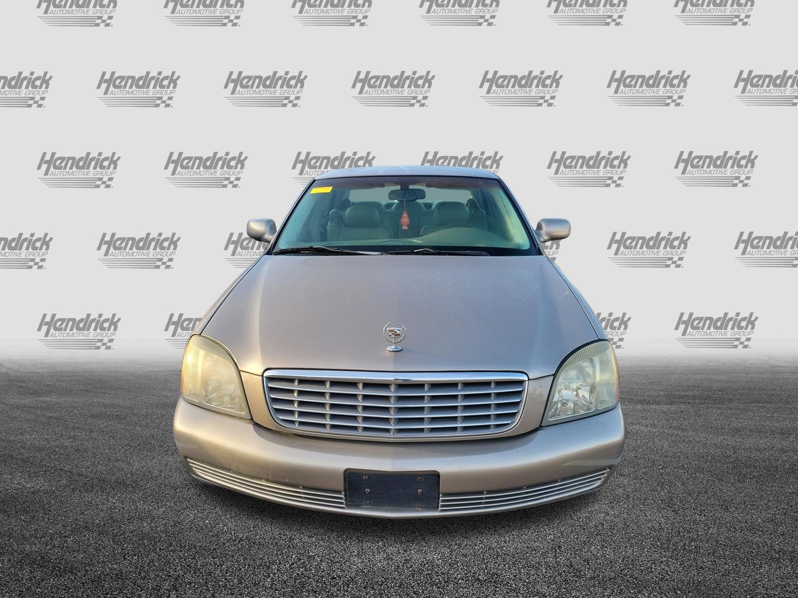 Used 2004 Cadillac De Ville w/ Equipment Group image 3