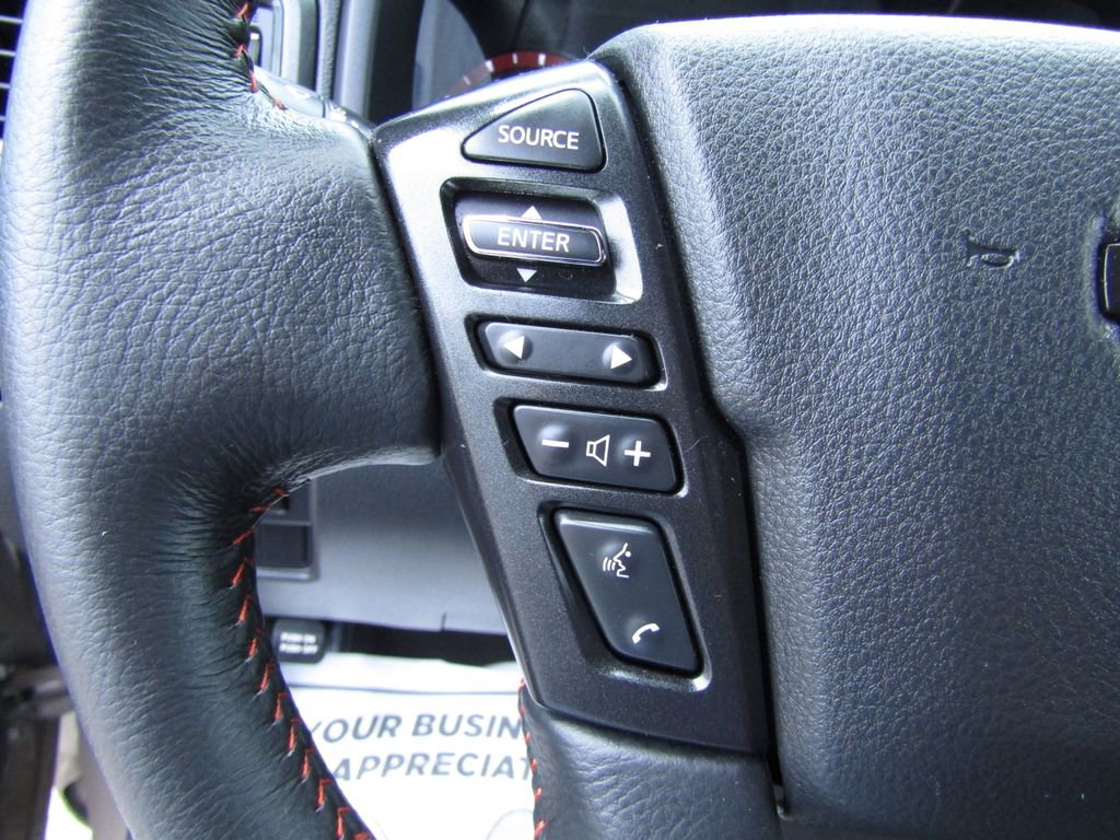 Used 2024 Nissan Titan PRO-4X w/ Pro-4x Utility Package image 18