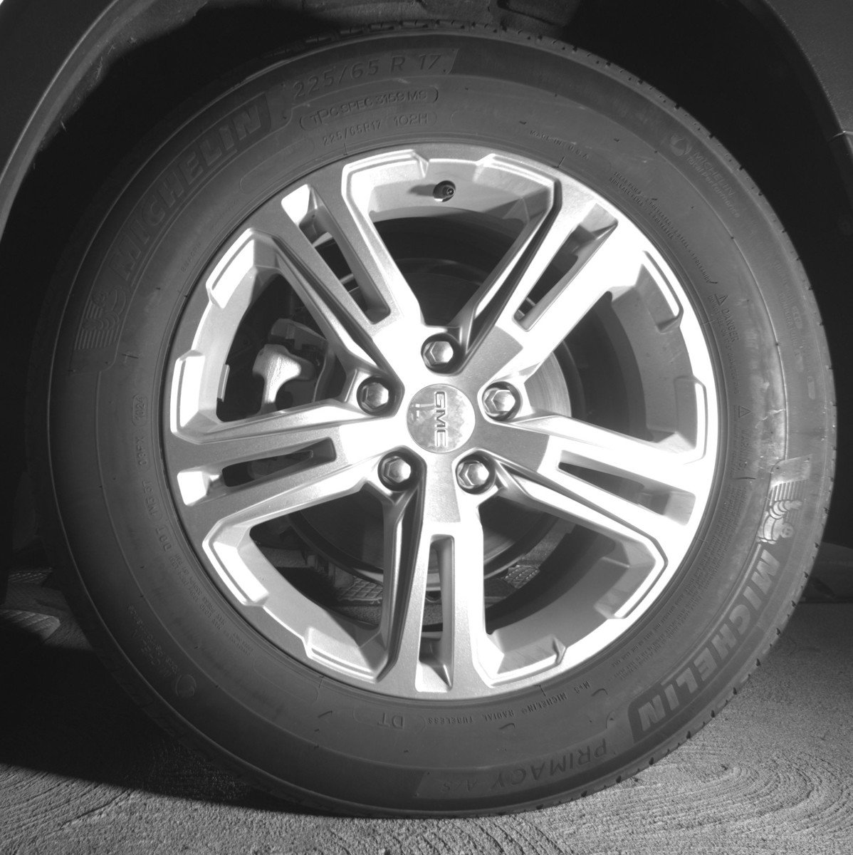 Used 2024 GMC Terrain SLE FWD image 14