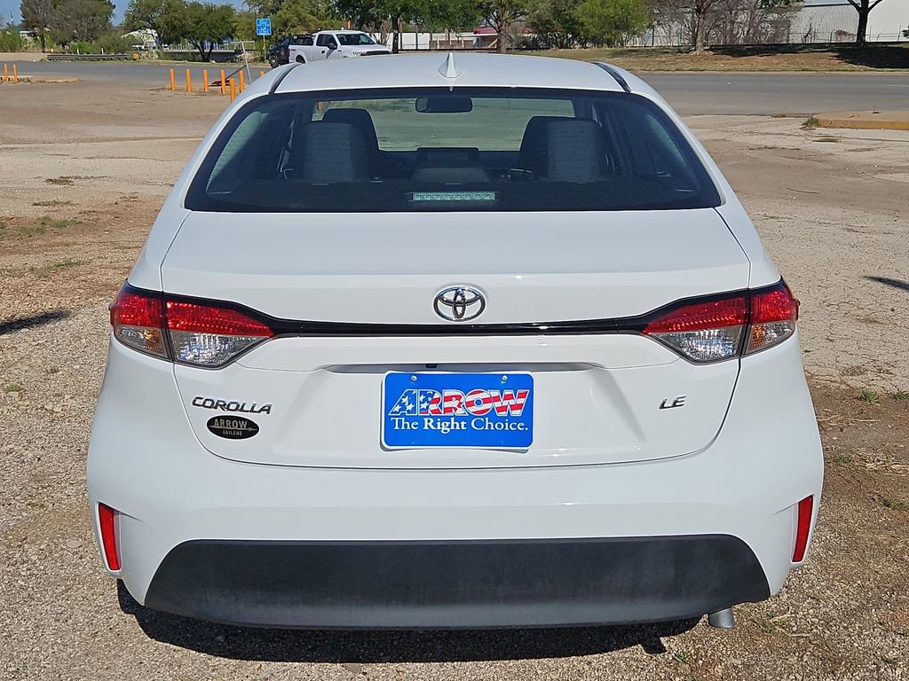 Used 2025 Toyota Corolla LE image 9