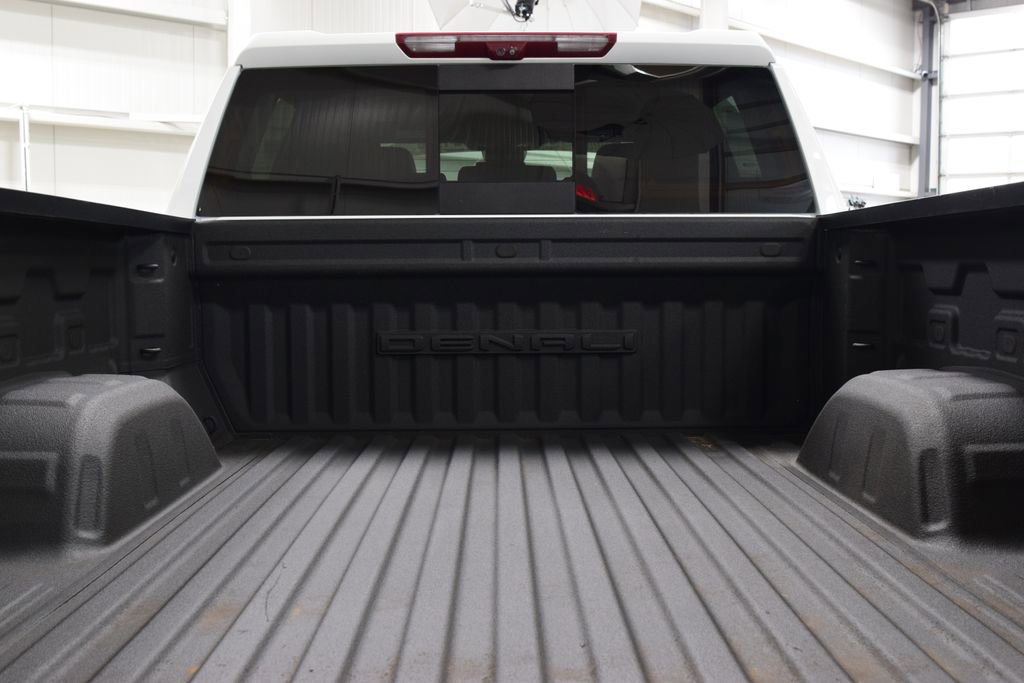 Used 2023 GMC Sierra 1500 Denali w/ Technology Package AWD/4WD image 24