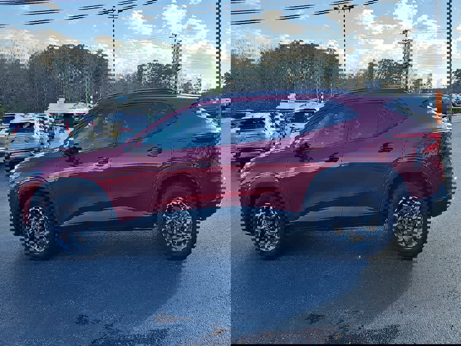 Used 2025 Chevrolet Trax LT w/ Driver Confidence Package image 6