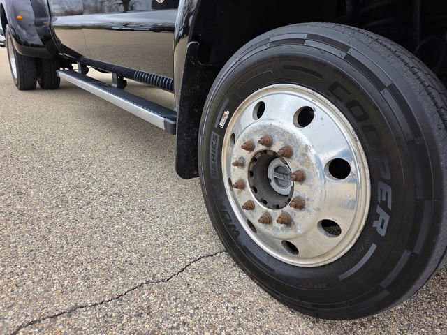 Used 2016 Ford F450 Platinum w/ Platinum Package image 41