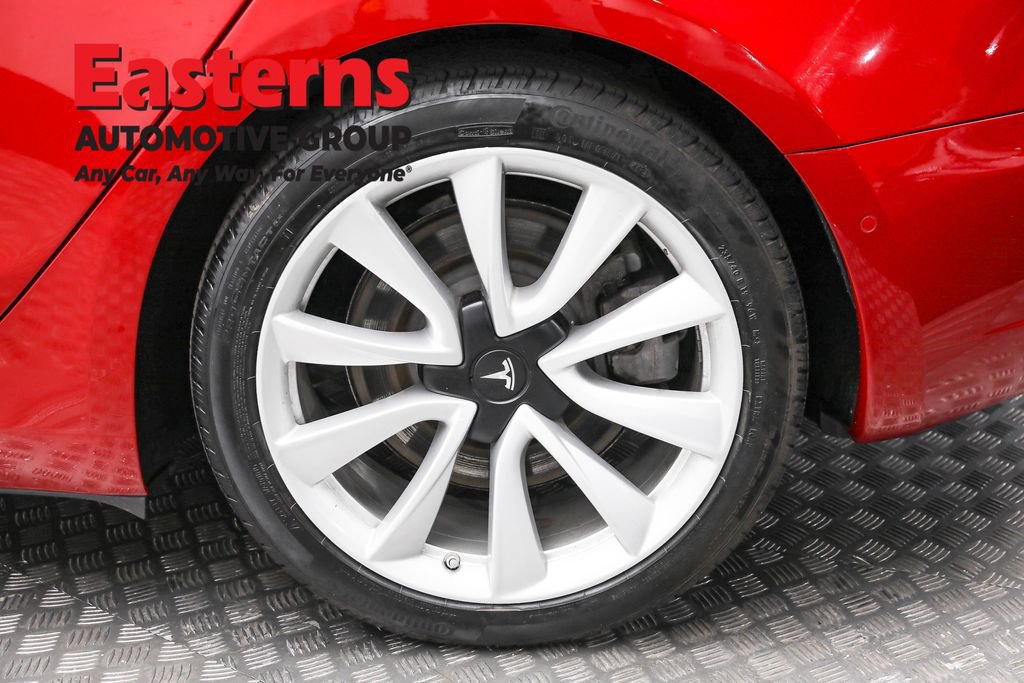 Used 2020 Tesla Model 3 Standard Range image 8