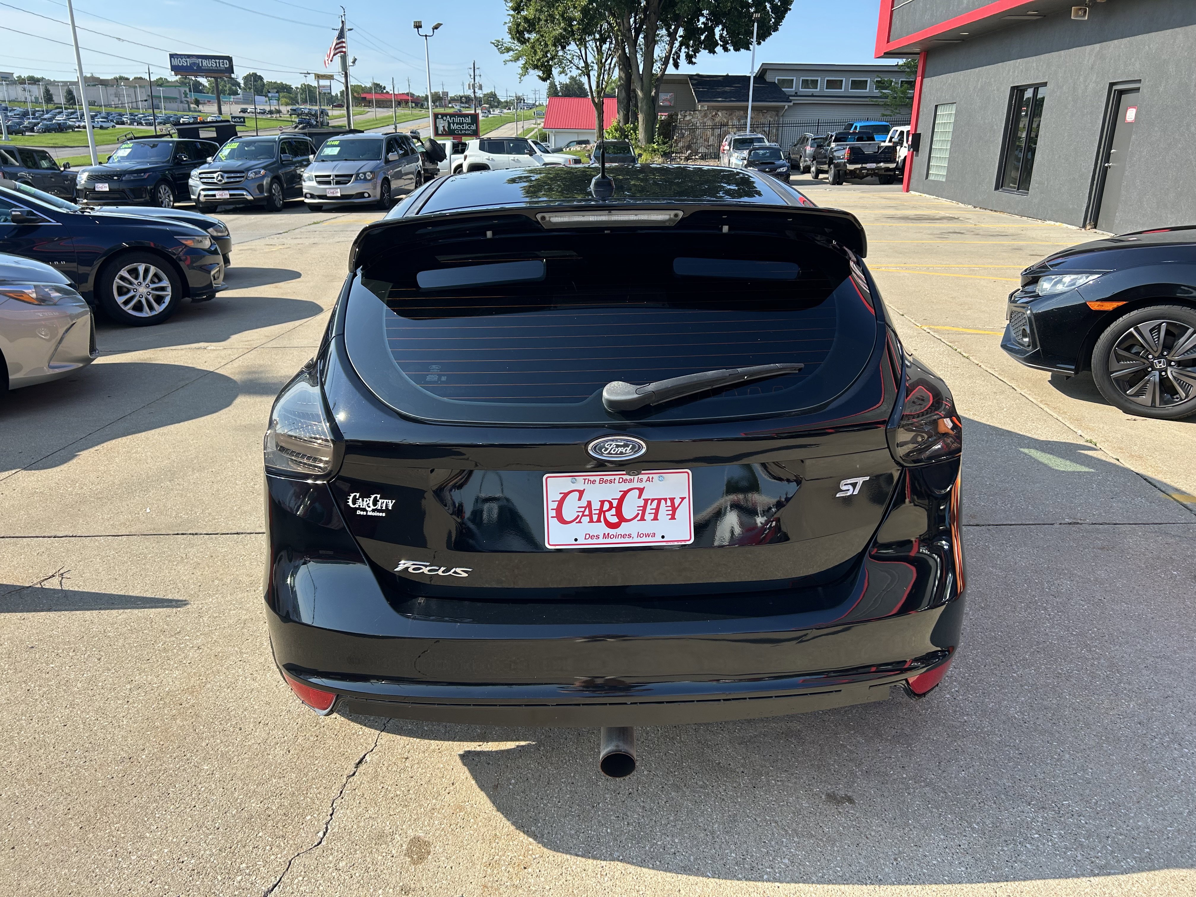 Used 2016 Ford Focus ST w/ Equipment Group 401A image 6