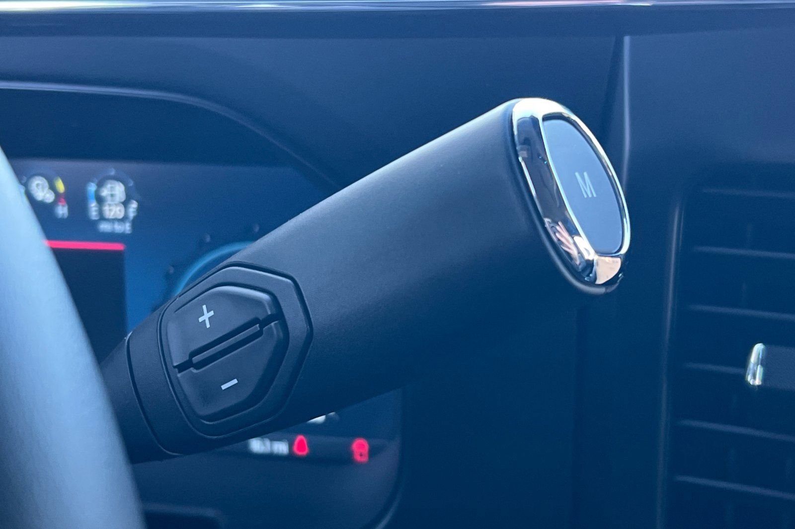 New 2026 Ford F350 Lariat w/ Black Appearance Package image 19