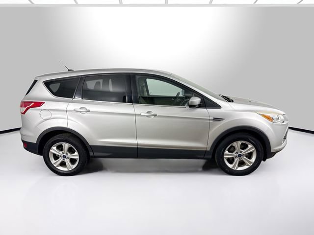 Used 2014 Ford Escape SE FWD image 2