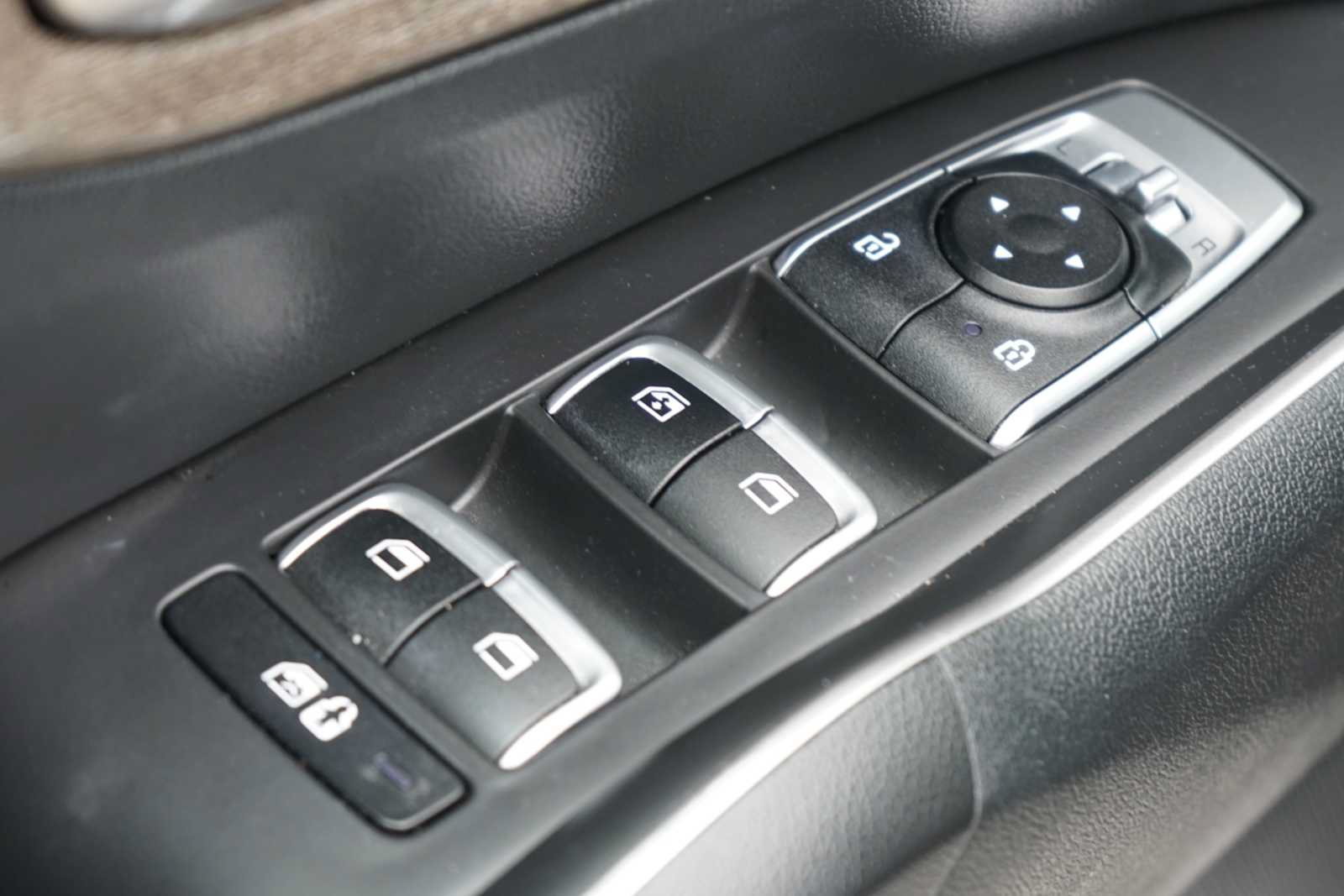Used 2021 Kia Sorento EX AWD/4WD image 18