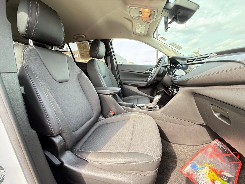 Used 2023 Buick Encore GX Preferred w/ Cold Weather Comfort Package FWD image 27