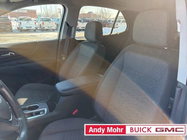 Used 2024 Chevrolet Equinox LT w/ LPO, Floor Liner Package image 15