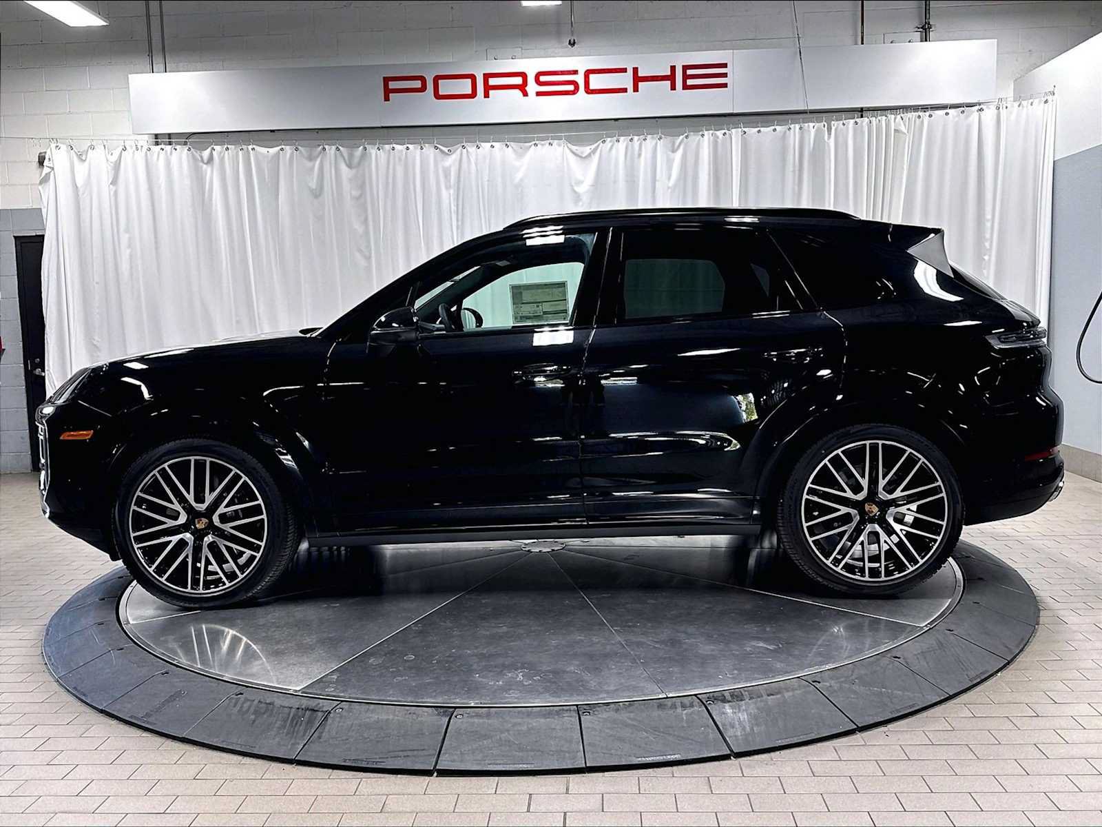 New 2026 Porsche Cayenne S AWD/4WD image 2