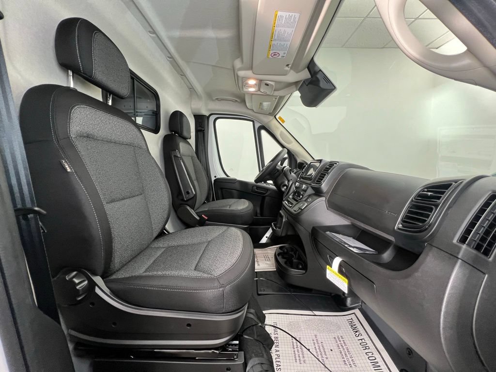 New 2026 RAM ProMaster 2500 w/ Storage Group FWD image 9