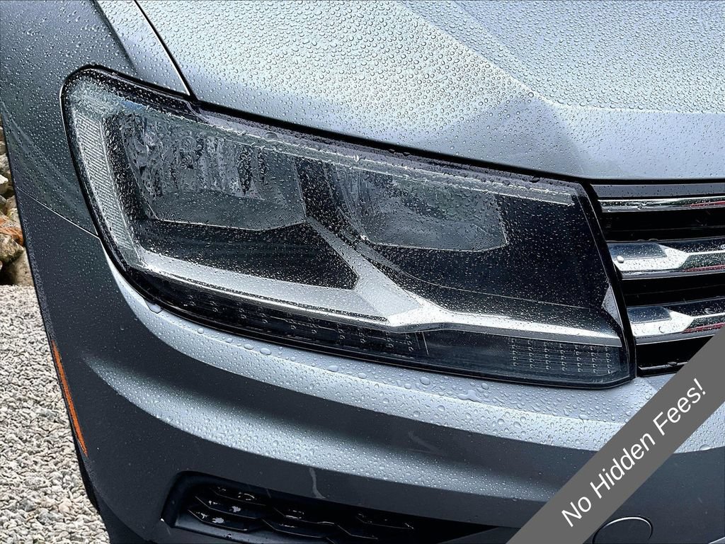 Used 2020 Volkswagen Tiguan SE w/ Panoramic Sunroof Package AWD/4WD image 25