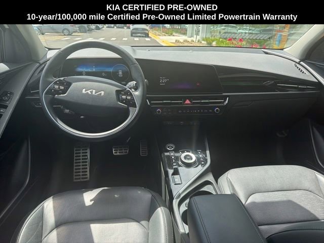 Certified 2023 Kia Niro Wave w/ Wave Preserve Package FWD image 5