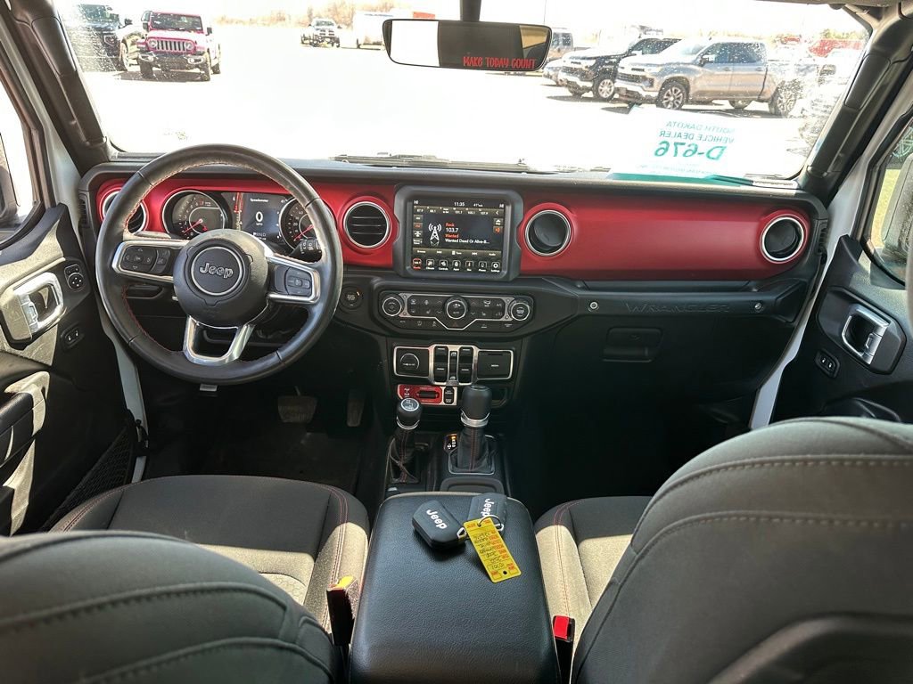 Used 2022 Jeep Wrangler Unlimited Rubicon w/ Cold Weather Group image 25