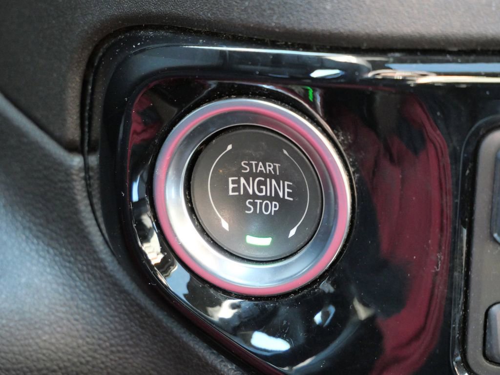 Used 2025 Chevrolet Silverado 1500 High Country image 26