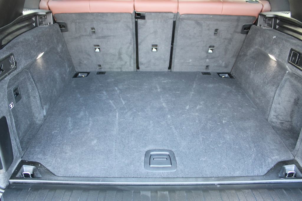 Used 2024 BMW X5 xDrive40i w/ M Sport Package image 23