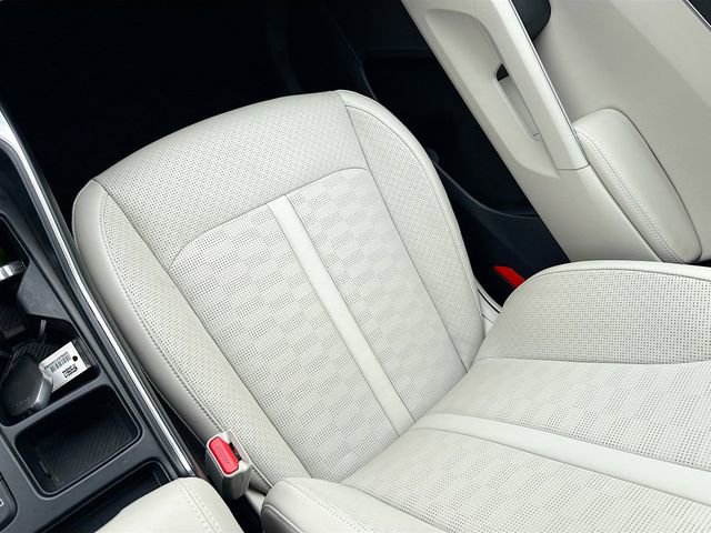 Used 2025 Kia Sorento S image 25