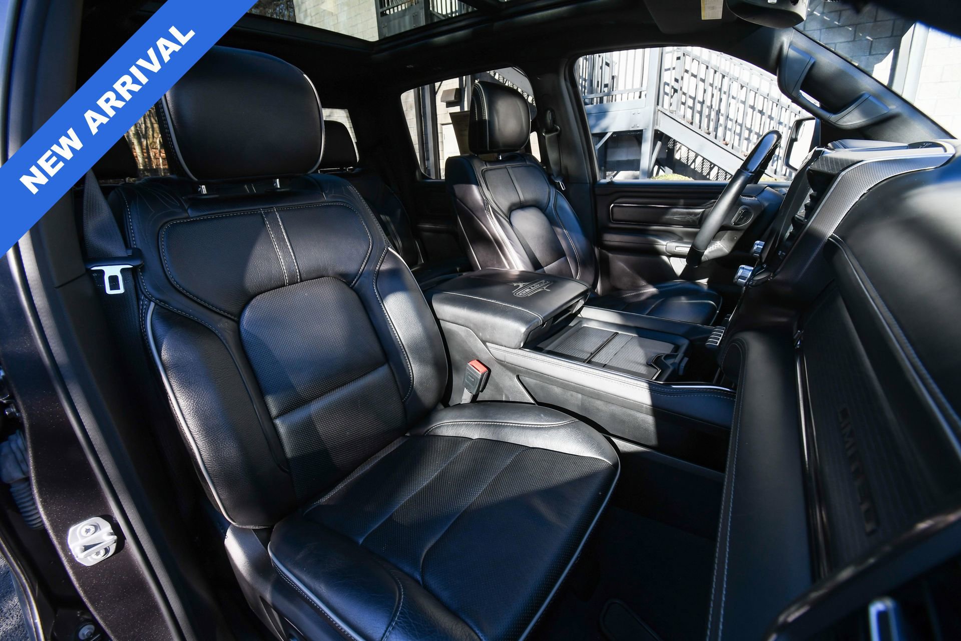 Used 2022 RAM 1500 Limited image 16