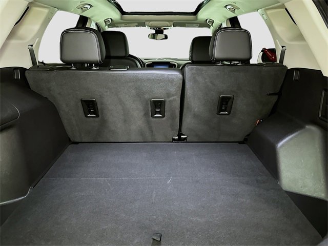 Used 2022 GMC Terrain Denali image 34