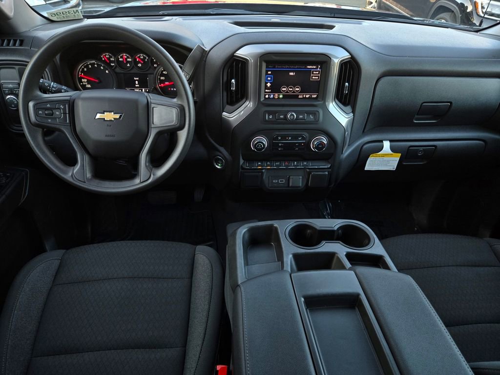 Used 2023 Chevrolet Silverado 1500 Custom image 14