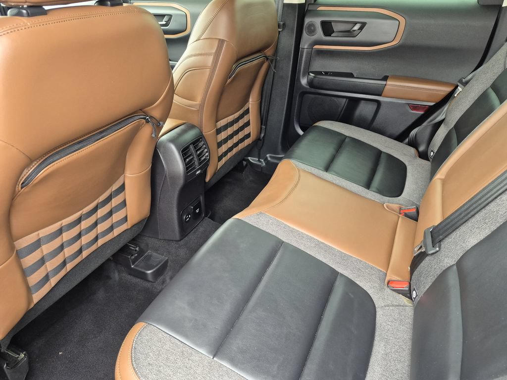 Used 2023 Ford Bronco Sport Outer Banks w/ Tech Package AWD/4WD image 13
