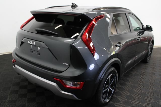 Used 2024 Kia Niro EX FWD image 6