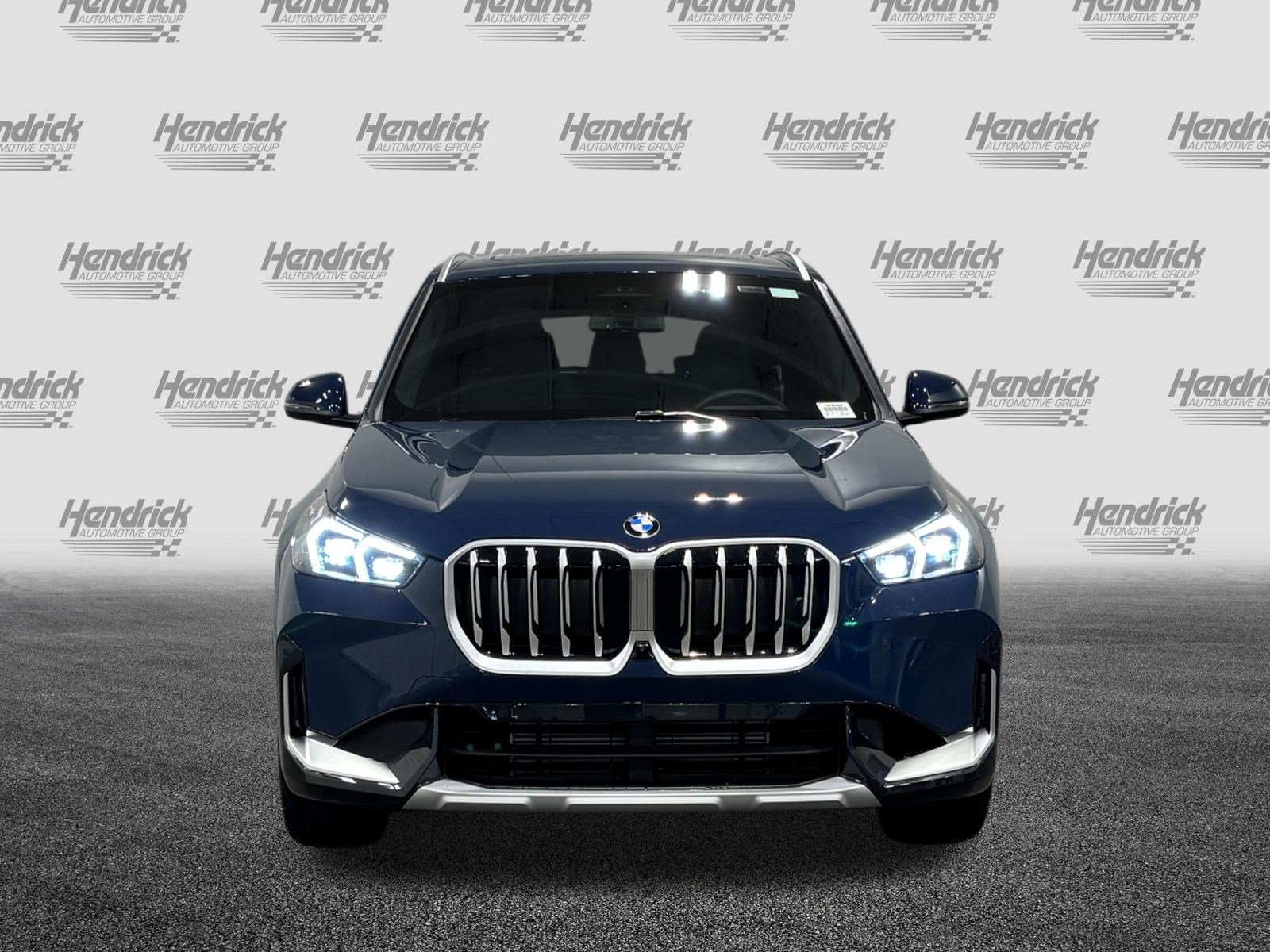 New 2026 BMW X1 xDrive28i w/ Technology Package AWD/4WD image 2