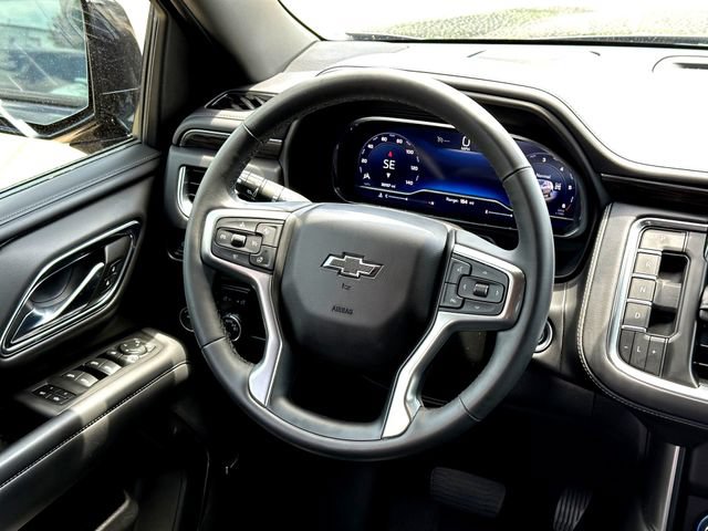Used 2023 Chevrolet Tahoe Z71 w/ Luxury Package AWD/4WD image 26