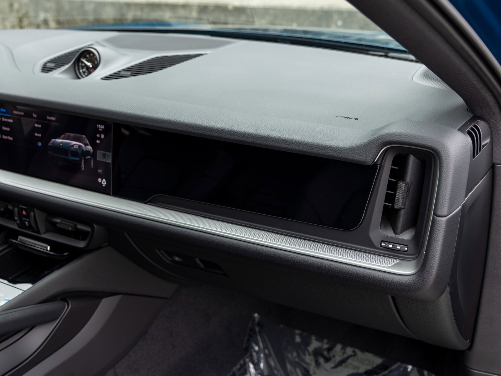 New 2026 Porsche Cayenne Coupe image 52