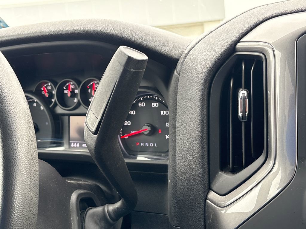 Used 2024 Chevrolet Silverado 1500 Custom Trail Boss w/ Turbomax Blackout Package AWD/4WD image 23