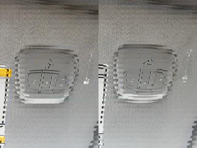 Used 2020 Jeep Cherokee Limited image 24