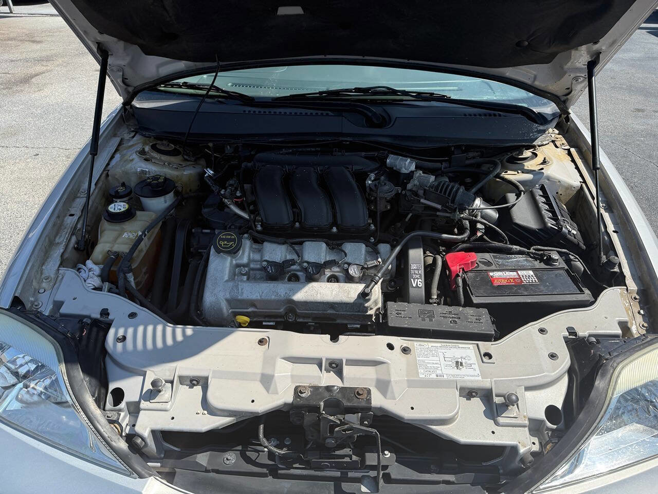 Used 2005 Mercury Sable LS image 11