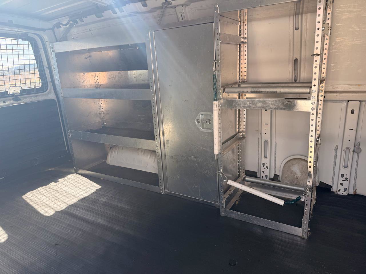 Used 2012 Chevrolet Express 1500 image 9