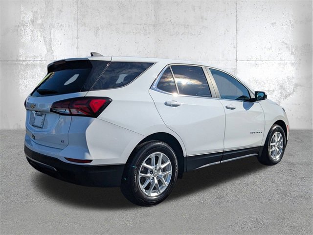 Certified 2024 Chevrolet Equinox LT w/ LPO, Floor Liner Package image 4