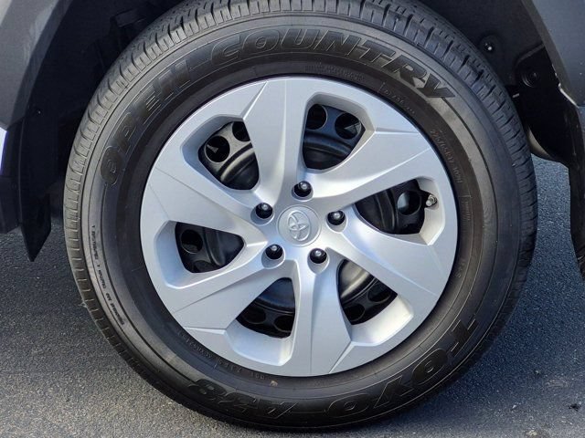 Certified 2024 Toyota RAV4 LE FWD image 13