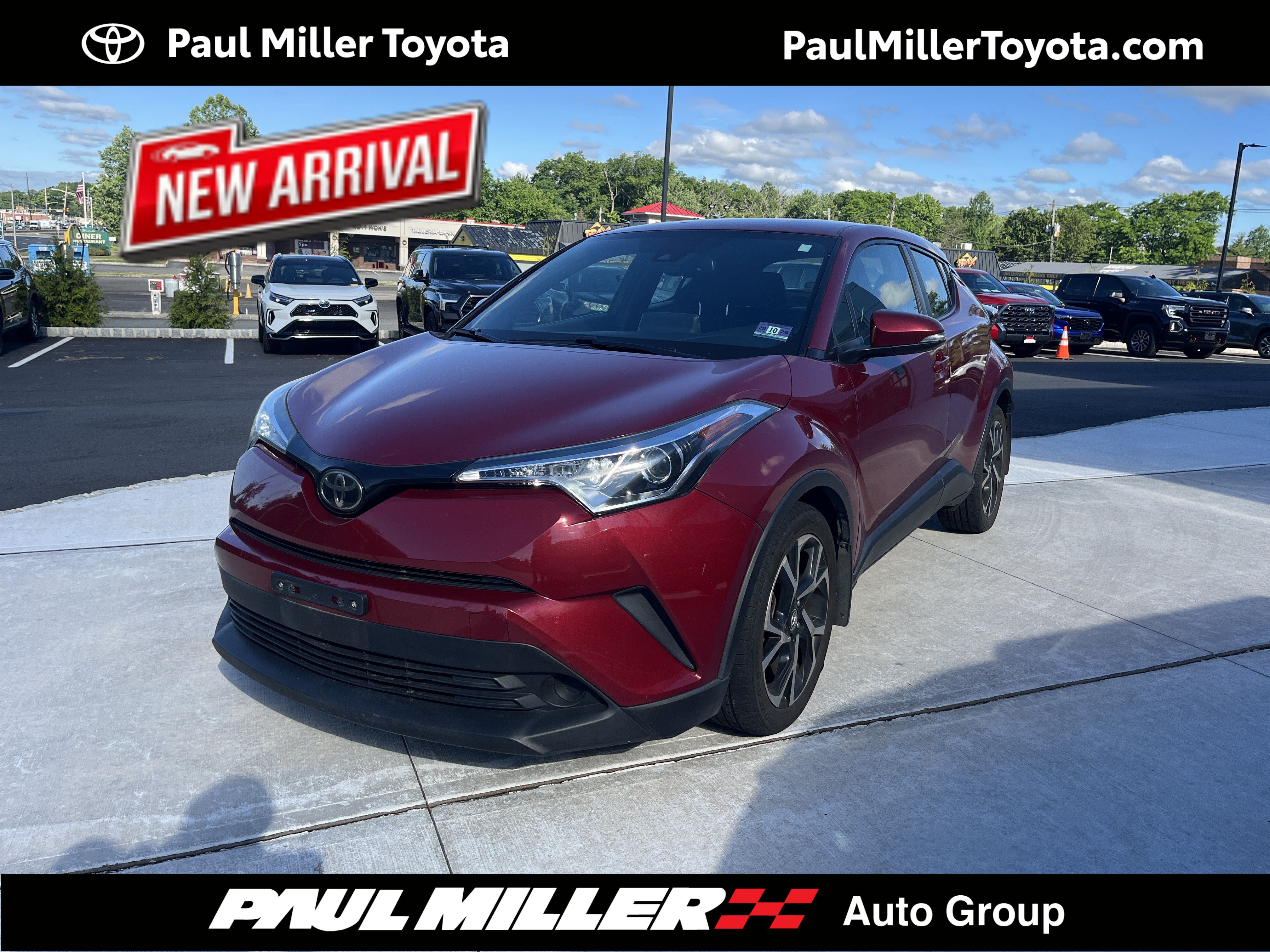 Certified 2019 Toyota C-HR XLE FWD image 1