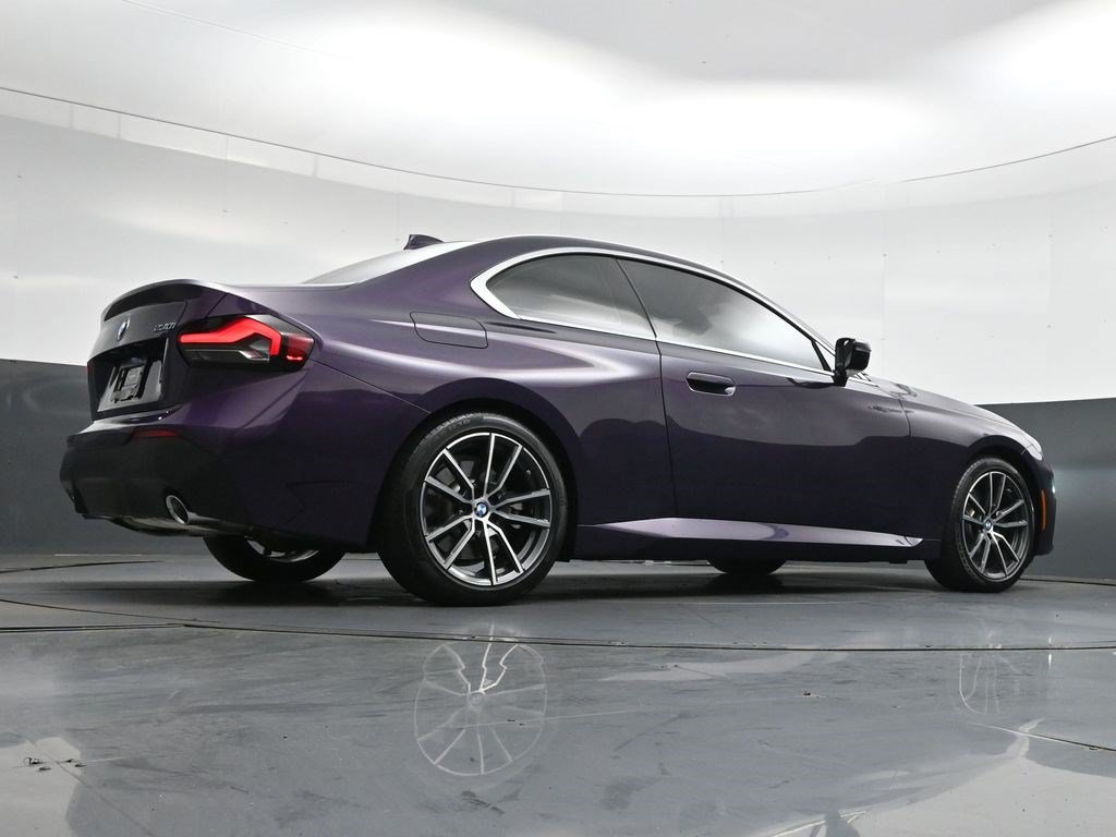 Used 2022 BMW 230i Coupe w/ Premium Package 2 RWD image 34
