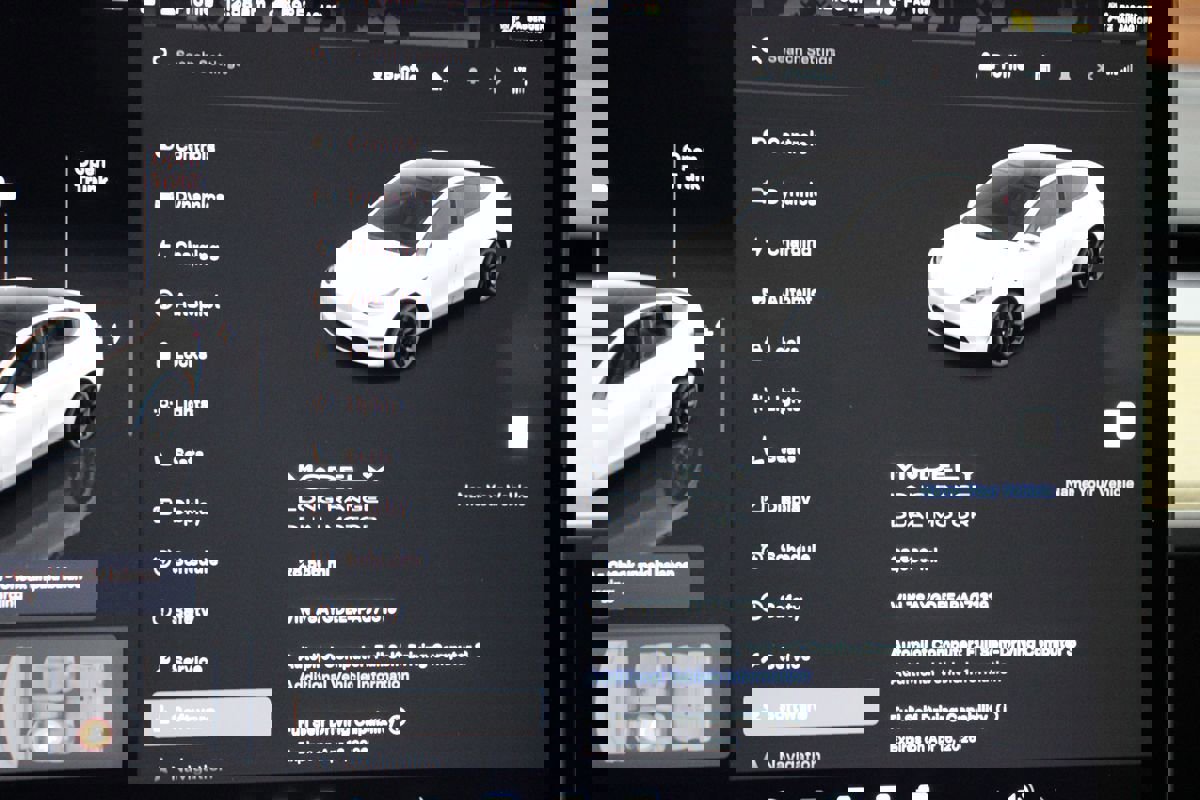 Used 2023 Tesla Model Y Long Range image 41