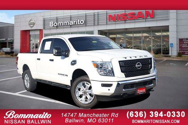 Used 2024 Nissan Titan SV w/ SV Convenience Package